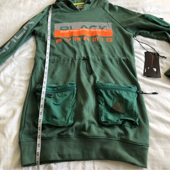 NWT Black Pyramid Utility Hoodie - Picture 8 of 12